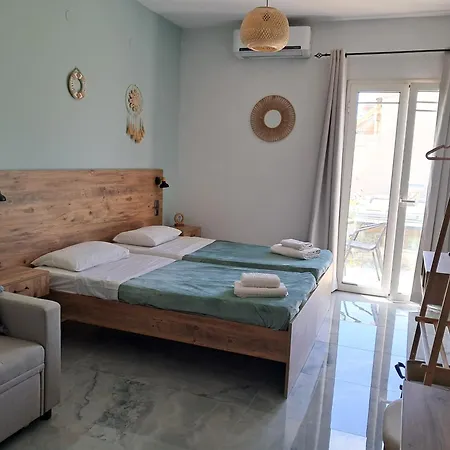 Poppy Beloni Hotel de apartamente *